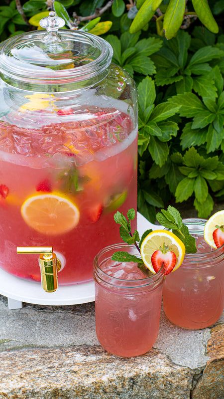 3 Εύκολα Cocktails σε Κανάτα για Summer Party στο Σπίτι