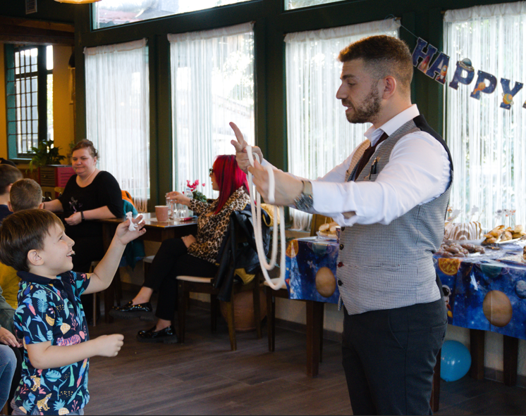 NIKOLA MAGIC WONDERS