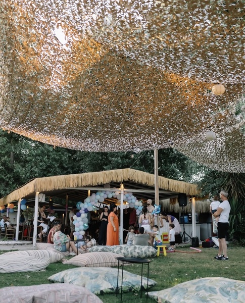 Party δίπλα στην θάλασσα