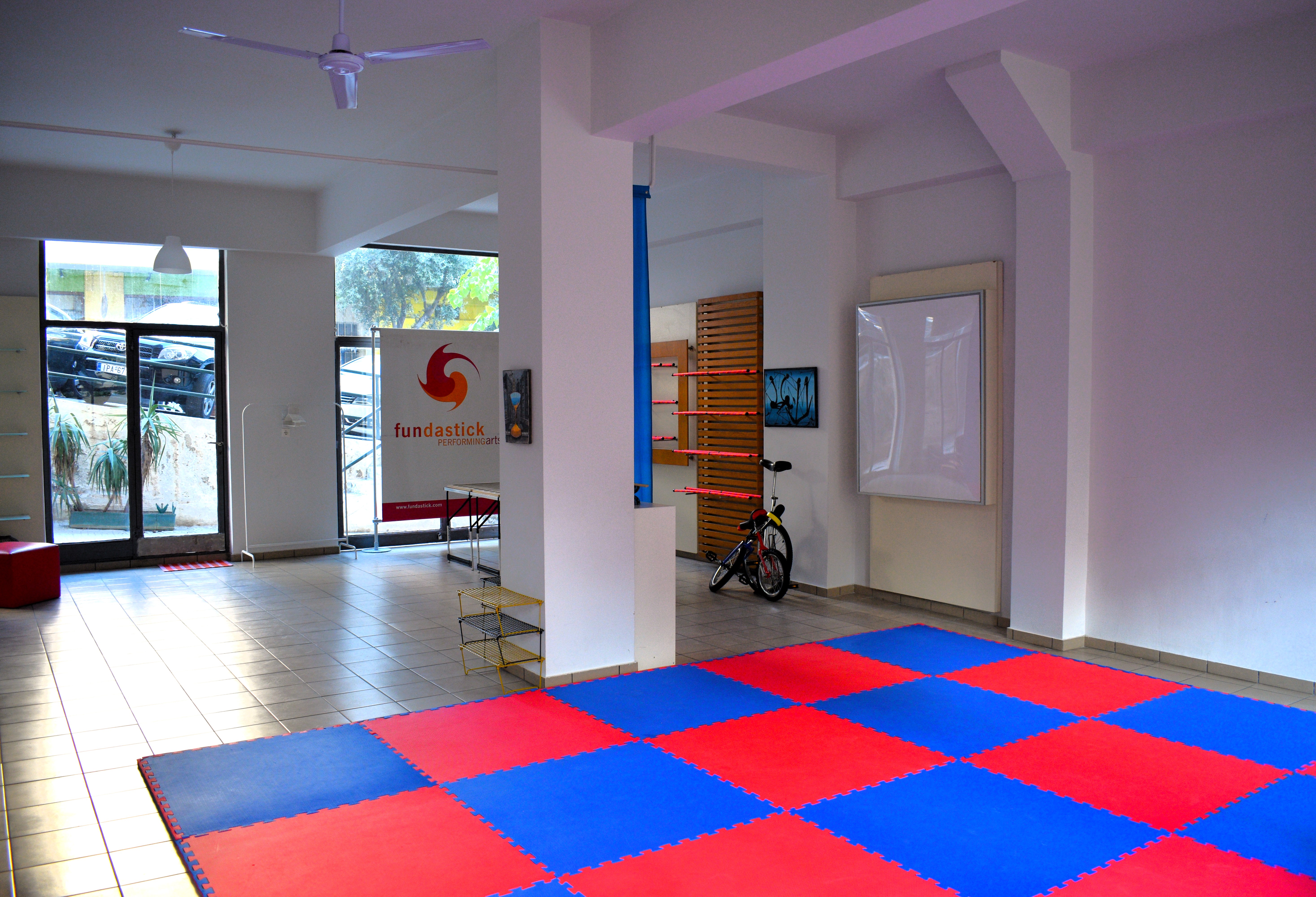 Circus Hub