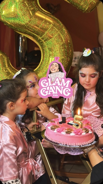 Birthcake time