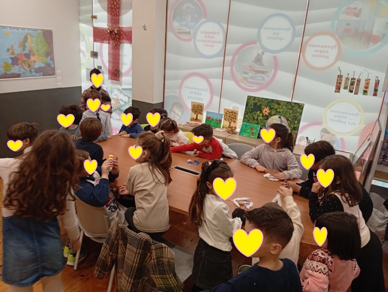 Λίγο πριν την ώρα της τούρτας...!