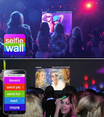 PHOTO AN D SELFIE ON SCREEN