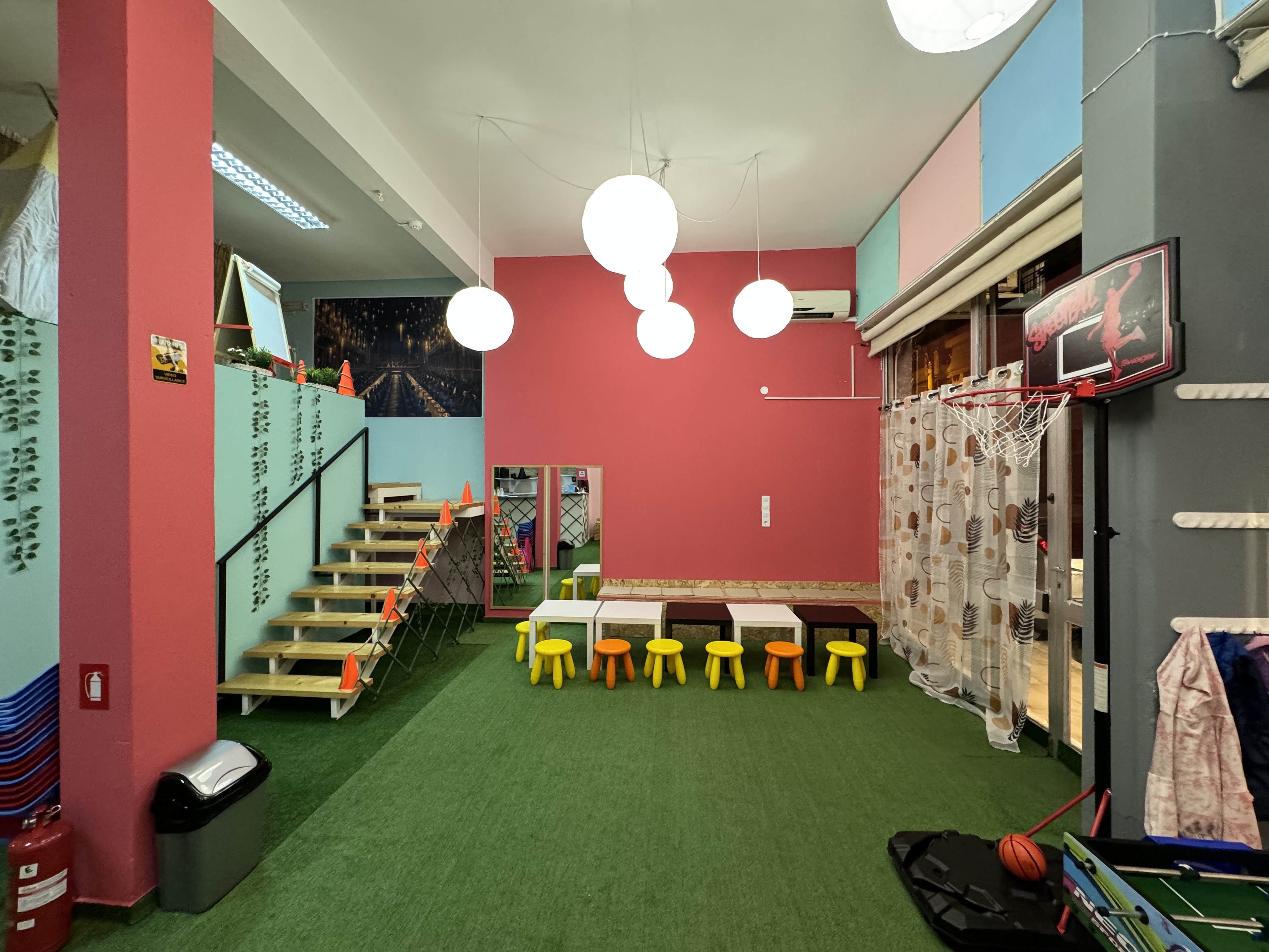 KIDS ESCAPE ROOM