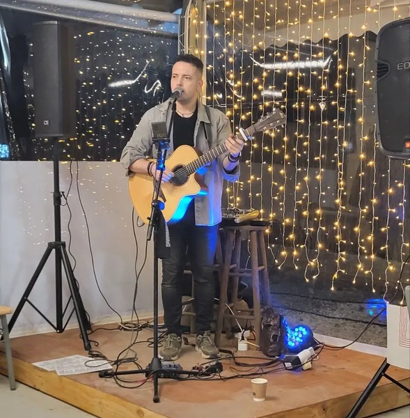 Στις ελιές του παππού στην ΘΕΡΜΗ ΘΕΣΣΑΛΟΝΙΚΗΣ