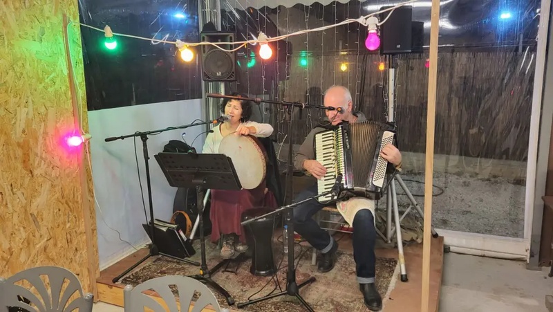 Στις ελιές του παππού στην ΘΕΡΜΗ ΘΕΣΣΑΛΟΝΙΚΗΣ